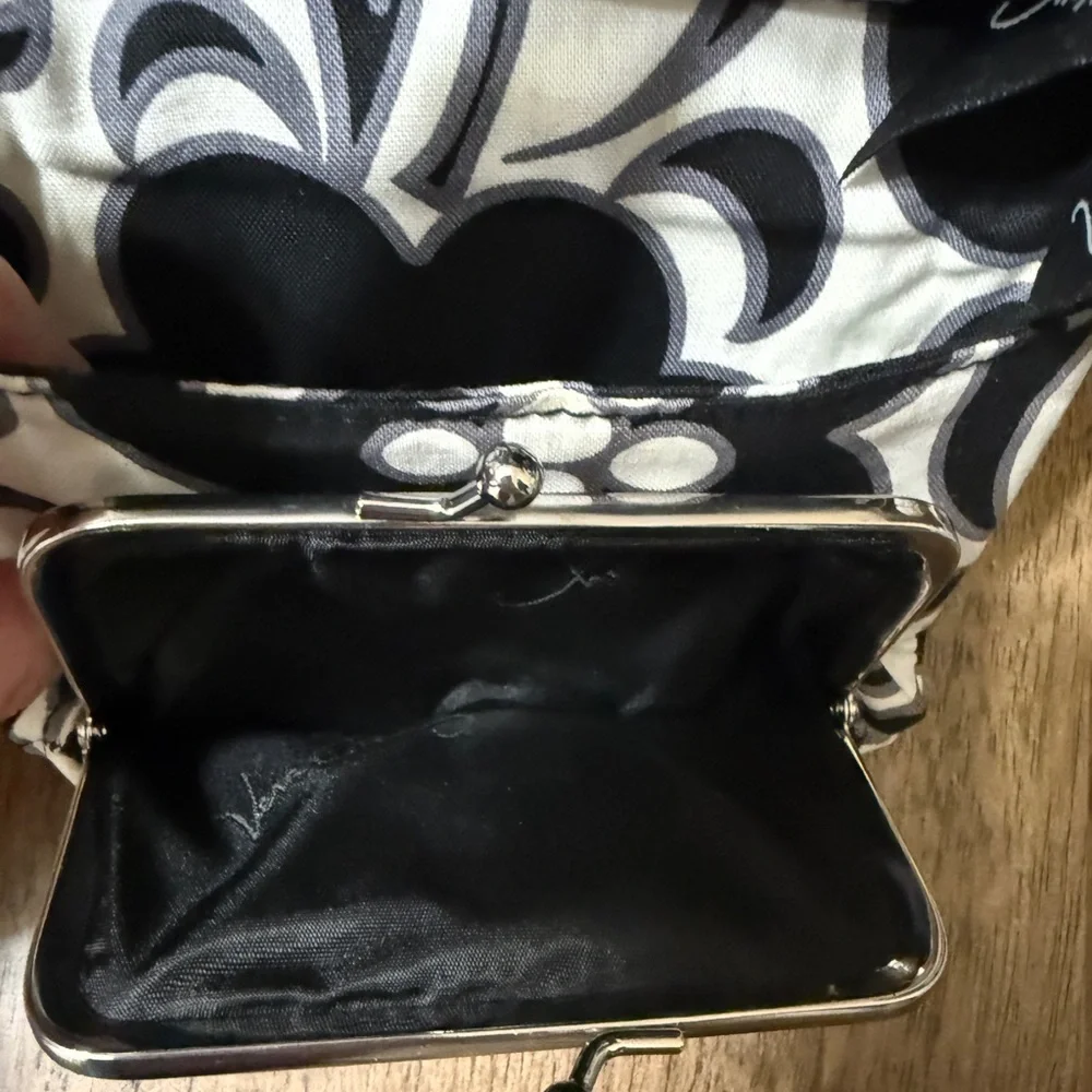 Vera Bradley wallet Coin purse ID Holder black white